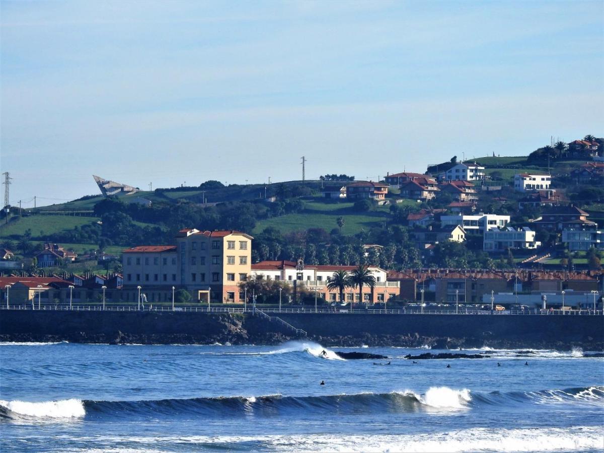 North Surf House Vandrarhem Gijón Exteriör bild