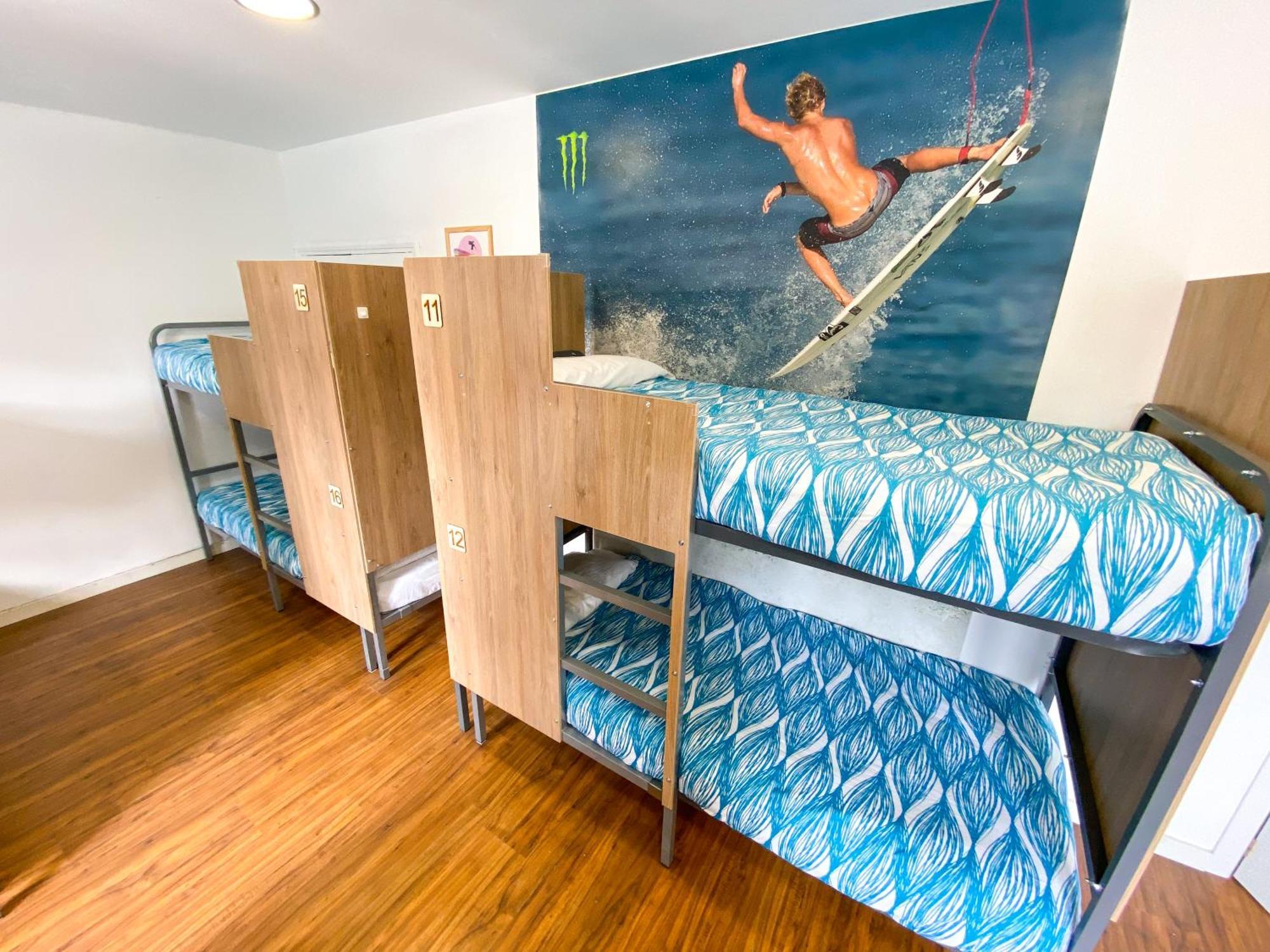 North Surf House Vandrarhem Gijón Rum bild
